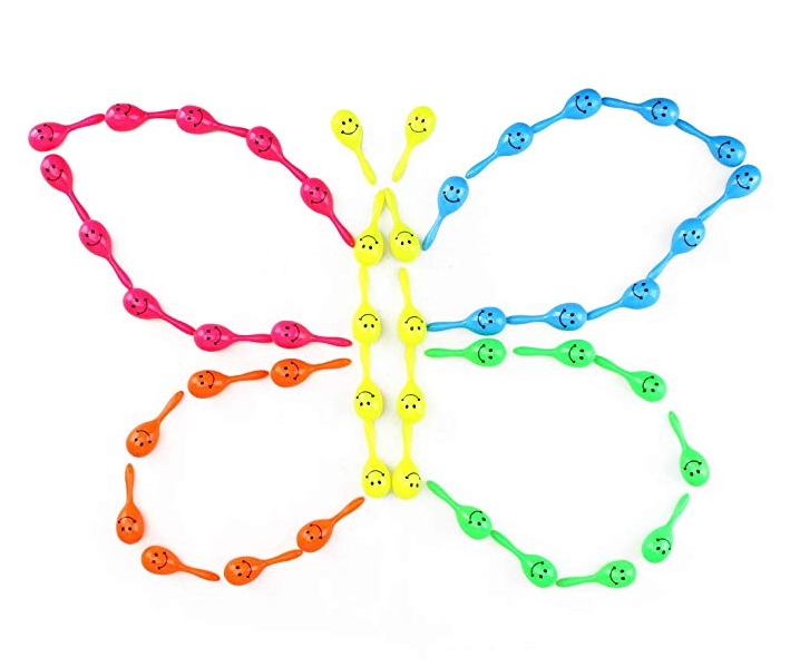 AmybentonL's tweet photo. 😊Our Mini Maracas is serve as noisemakers or pretend musical instrument; Place it as a building toy to make any shapes like numbers or stars as pictures show.
👏Can be put into a variety of patterns for parties.

https://t.co/rdp3wWQKyV

#maracas #kidstoys #toys #music https://t.co/nnmYDTI3K6