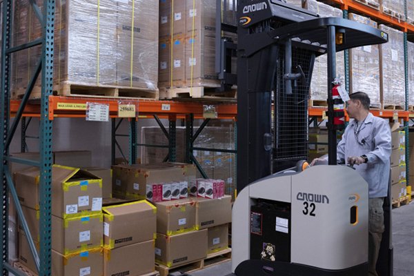 ILMagazine's tweet image. @kingstontech’s HyperX division partnered with @logilityinc to improve its supply chain visibility and demand, inventory and replenishment planning practices. ow.ly/obEQ50uDIhC #KingstonTechnology #Logility #LogisticsIT #SupplyChainManagement