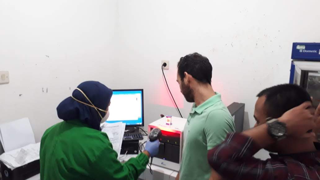 savics_srl's tweet photo. This year, we expanded our lab connectivity program into 35 labs in Rwanda, Indonesia & Liberia. Through the program, doctors prescribed and received 150000+ patients #diagnostic tests quickly. #Disease detection officers tracked new cases with ease.#Datatocare https://t.co/tB3YSv6CVc