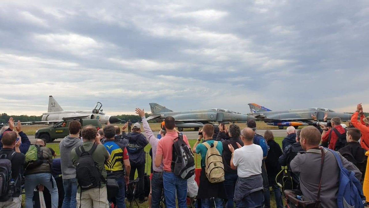 wwwairforcegr's tweet photo. Hellenic Air Force 338 Squadron "Ares" pair of Phantoms at Volkel Air Base today for Luchtmachtdagen 2019.
Photos by © 338 Squadron.
#338GoesPholkel #LMD2019 #Luchtmachtdagen2019 #aviationproject #f4 #phantom #117cw #338sqn #Ares #hellenicairforce #aviation #aviation4u https://t.co/BVvennEtmX