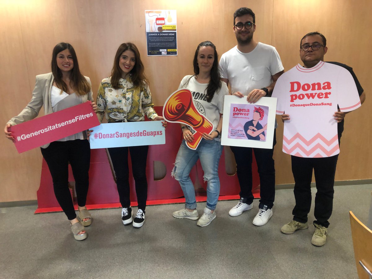 ssi_schaefer_es's tweet photo. Para celebrar el #DiaMundialDelDonanteDeSangre los empleados de @ssi_schaefer_es se han unido al @donarsang del Hospital de Bellvitge donando vida. Nosotros ya hemos donado… ¿Y tú?
#SangFluencer #SSISchaefer #SSISchaeferHealthMonth https://t.co/glMzpyhwAW