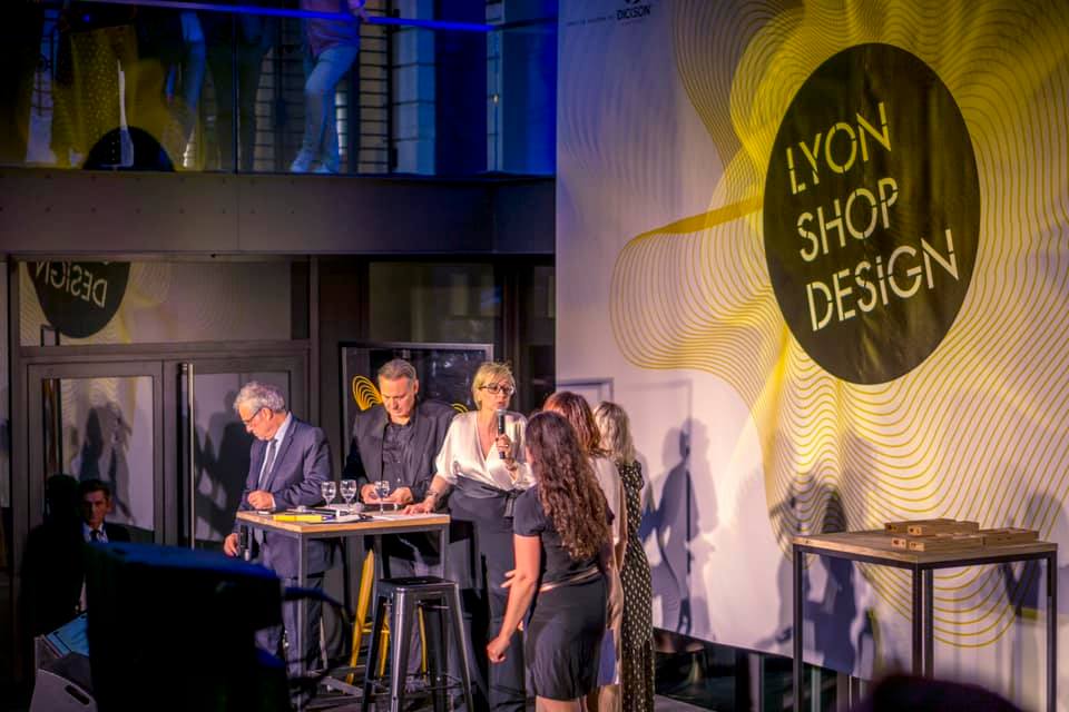 OnlyLyon's tweet photo. 🎉 Bravo aux gagnants du concours #LyonShopDesign, désignés lors d’une très belle soirée au @GrandHotelDieu !
👏 Vote du public :
Villa Maya
Le Grand Refectoire
Poltred
L'Établi Restaurant
L'Octave Tempo de la Cuisine et du Vin
🌟 Prix du Jury
Boucherie Pinatel
@CCILYONMETRO https://t.co/BM4Th8u3nC