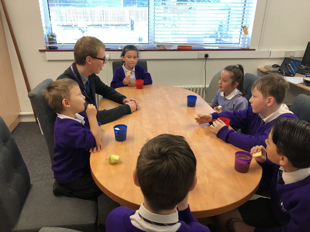 MissDeanREMAT's tweet image. We had a lovely time with the Mindset Heroes #CelebratingLearning @GarstonCE @MrMatthewPower