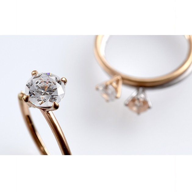 seibu_ike's tweet photo. ＼夏のおしゃれを彩るアクセサリー💍／
大ぶりなデザインが素敵な「MonSen（モンセン）」のアクセサリーや、繊細なデザインが魅力の「HEANECT（ハーネクト）」のジュエリーを期間限定でご紹介。
新作をご用意してお待ちしてます♪
��6/18（火）まで■2階（南B10）＝特設会場 https://t.co/VRaqiDmS7t