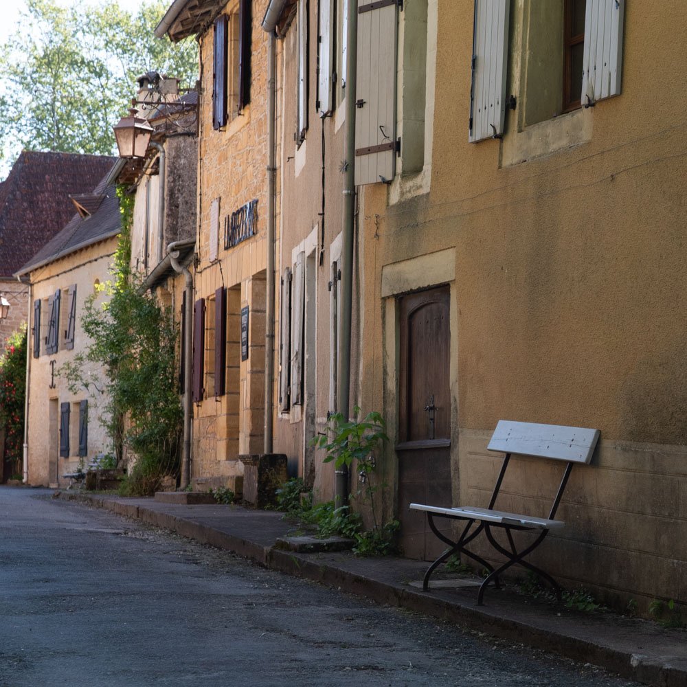 Miss_S_Photo's tweet photo. St Léon sur Vézère :)
#France #village #pbvdf #wanderlust #magnifiqueFrance #banc #travel #voyage #perigord https://t.co/pMa5qDJdB6