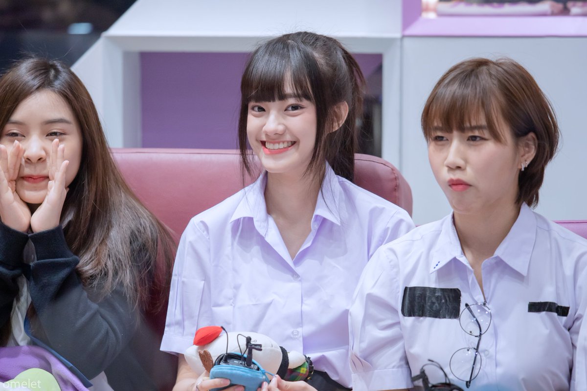 omelet48's tweet photo. ยิ้มหวาน~
#PhukkhomBNK48 #BKN48 https://t.co/z1yv9E0D6t