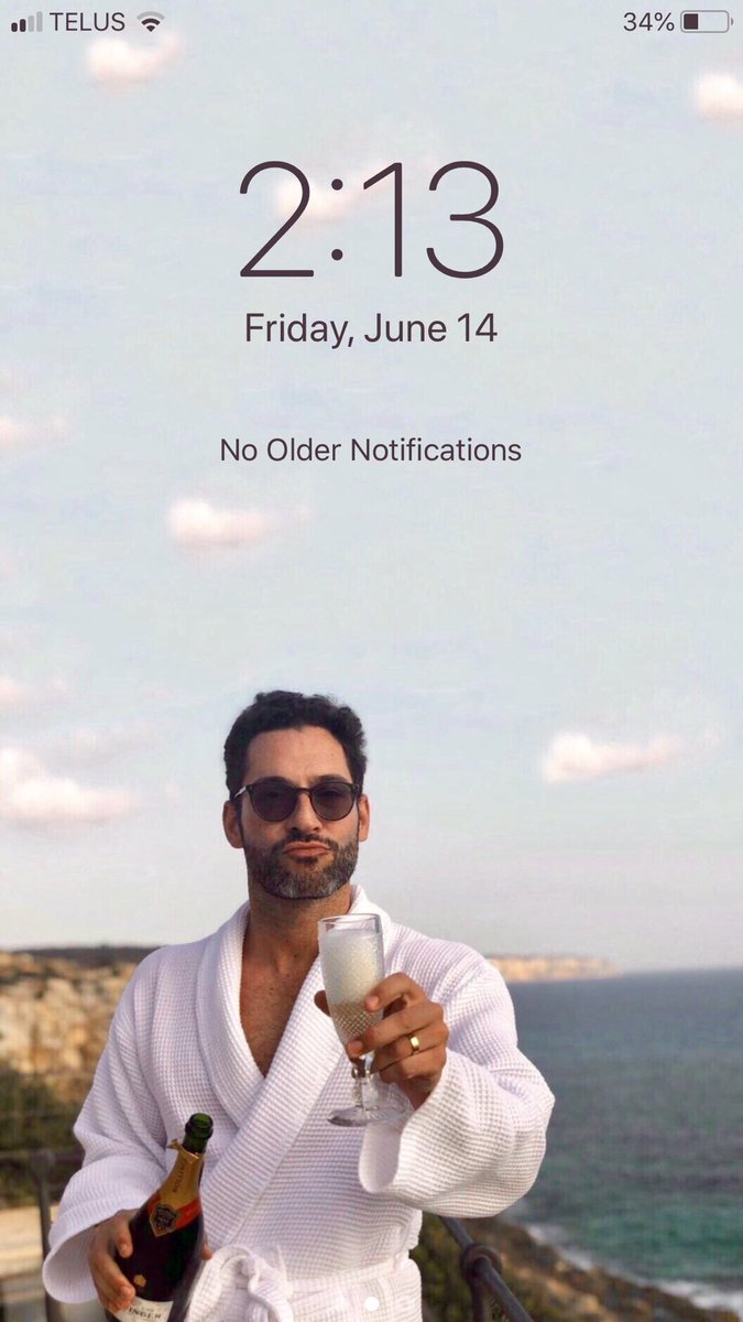 theislandsdevil's tweet image. With a little tweaking and some photoshop... we have my new lockscreen 😍🤤