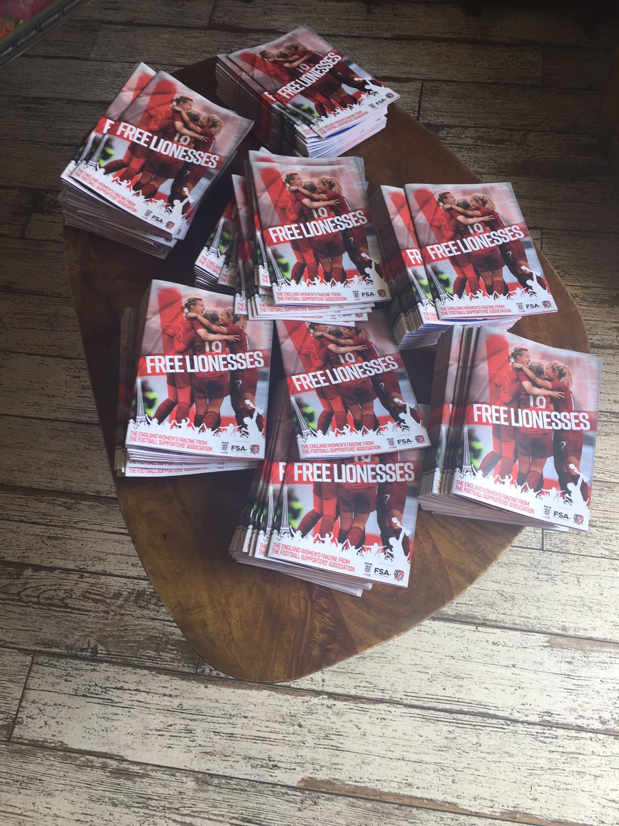 FreeLionesses's tweet image. Thanks for having us on this morning @bbc5live 😁

Pleased to speak to @claremcdonnell1 @NickyAACampbell about the work of our Fans’ Embassy.

Here’s the 🆓supporter guide for anyone that doesn’t have it: shekicks.net/skdigital/skla…

#BYFANSFORFANS