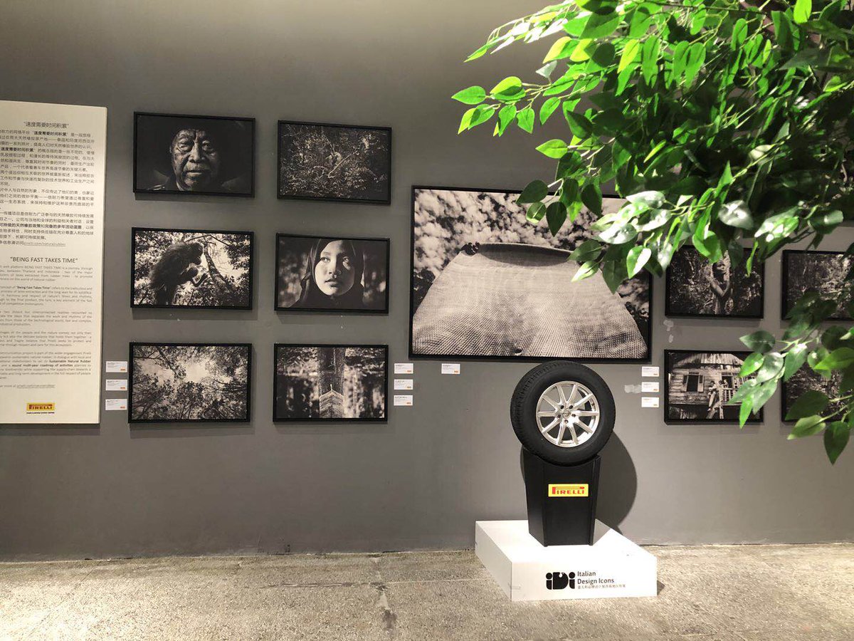 ItalyinCQ's tweet photo. Aperto ufficialmente #ItalianDesignIcons Southwest edition 2019. Tre giorni di esposizioni e seminari per celebrare e promuovere il design 🇮🇹 con uno sguardo alla sostenibilità ambientale. Vi aspettiamo presso il suggestivo distretto artistico Test Bed 2 di Chongqing! https://t.co/od32q3621R
