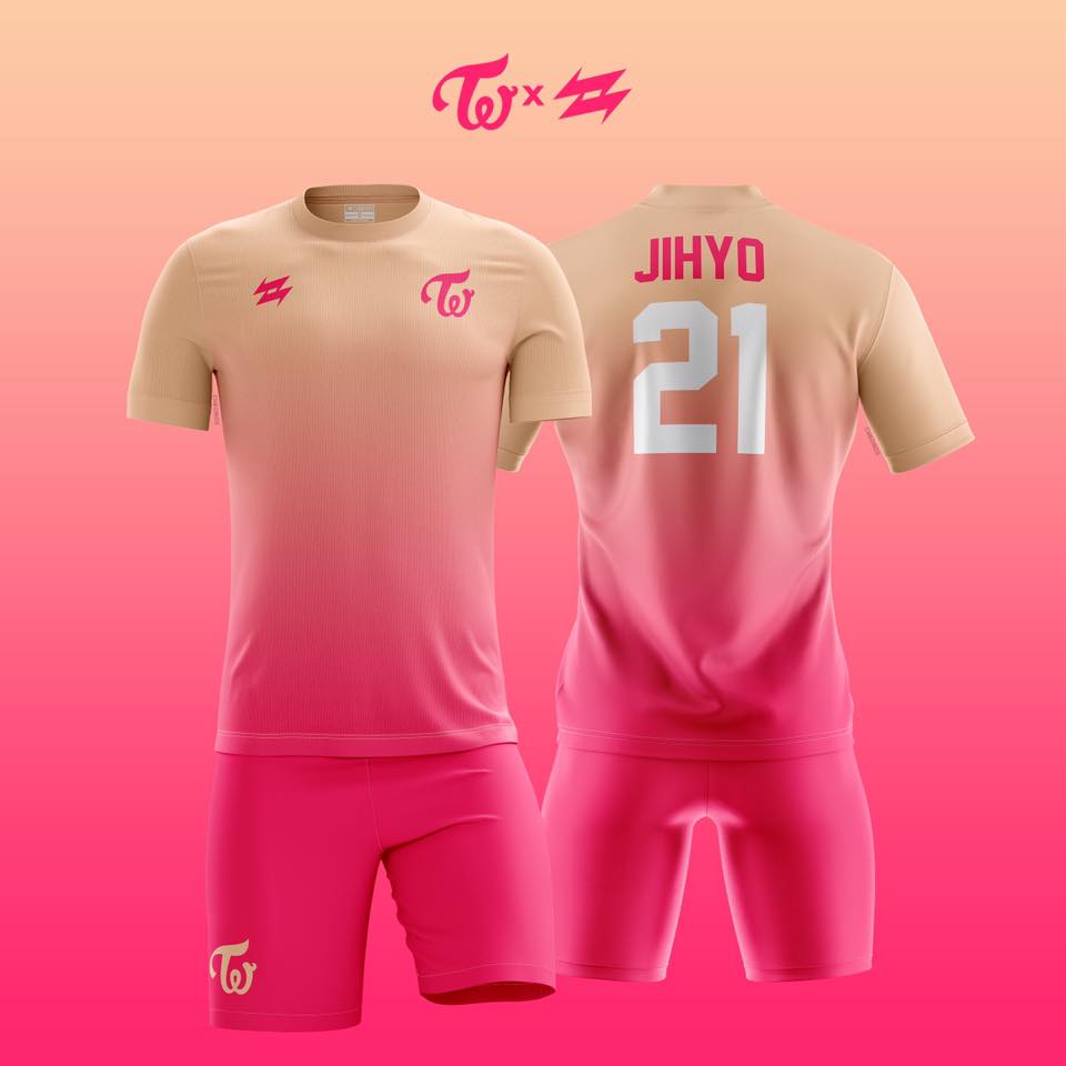 ChronosAthPH's tweet photo. Here it is! Our #Twice inspired jersey (alternate colorway)! 
#TWICELIGHTSinMANILA #TwiceinManila 
#Kpop
#Jerseys

#ChronosAthleticsPH

@JerseybangP 
Order here: https://t.co/FFfHlkkqcR https://t.co/oZ55T8HW6K
