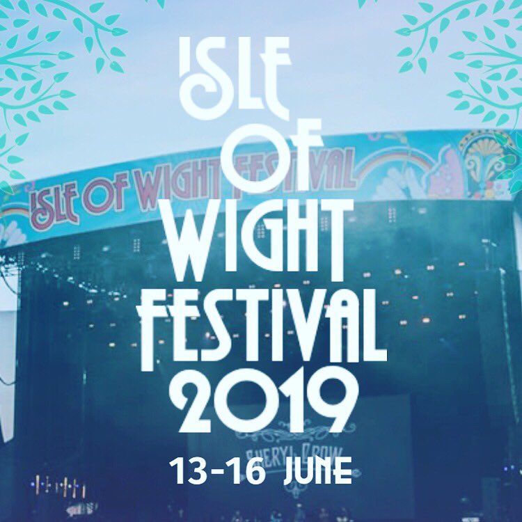 StutchburySoph's tweet image. On our way! Is it wine o’clock yet? @ladyjaggar @TechnicalFinger @SophiaSyndicate @seaview_studio @Molly_McQueen @IsleOfWightFest 
#sophiastutchbury #sophiastutchburymusic #startsomething #vocalist #singer #songwriter #topliner