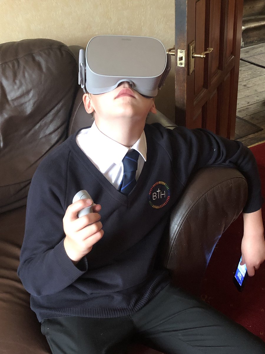 Paula_Currie's tweet photo. TEENAGER in the house! 🎂🎉Love this little man to bits 💙 not much conversation this morning #birthdayboy #vroculus #lovebeingamum #mumsandsons https://t.co/mspY0Ue3K0
