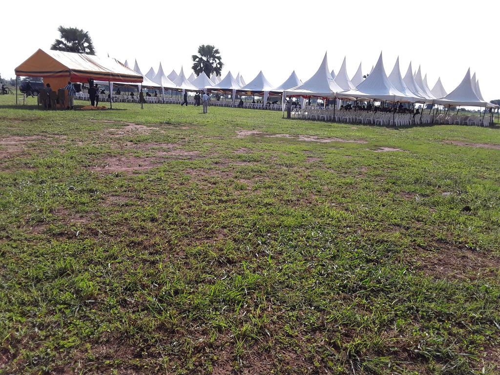 juma_nyene's tweet photo. Soroti  University is proud to host the citizens of Teso region as they meet the head of state today. https://t.co/3iYGtojstv