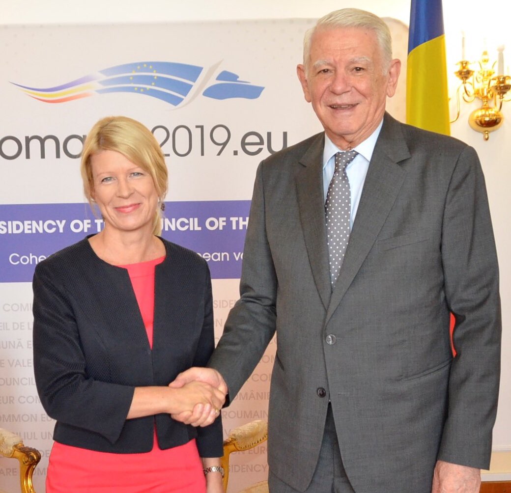 pmpohjanheimo's tweet photo. It is time to leave. Thank you, Romania, for these busy and vivid years! Bilateral relations better than ever. #Finland #Romania #eu2019ro #eu2019fi โฆ@BogdanAurescuโฉ โฆ@geociambaโฉ โฆโฆ@teodormelescanuโฉ https://t.co/LMCRjfbfVd