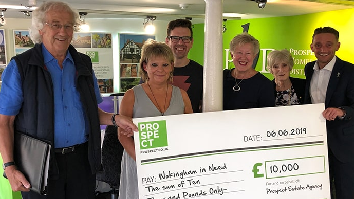 AGENTS DO CHARITY... Excellent article this morning for the <a href="/RelocationAgent/">Relocation Agent Network</a> &amp;  @TrussellTrust #RAN10kfoodbank

Also a huge well done to <a href="/ProspectAgency/">Prospect Estate Agency</a> who have donated £10,000 to <a href="/WokinghamInNeed/">Wokingham In Need</a> 

 estateagenttoday.co.uk/breaking-news/…