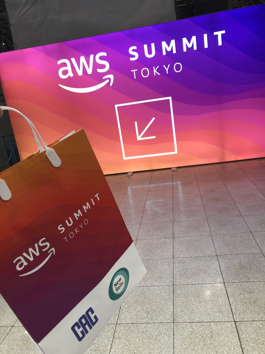 kuromitsu_ka's tweet photo. #AWSummit2019 https://t.co/FME6WiqFya