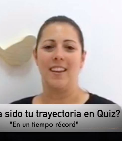 QuizEnSchool's tweet photo. Os presentamos a Natalia. Empezó hace unos meses a prepararse B2, y no sólo lo ha conseguido, ya ha empezado a prepararse para obtener C1.

¿Quieres saber más sobre la experiencia de Natalia en @QuizEnSchool?

#ingles #trinity #malaga #academia #examenes #preparación #intensivo https://t.co/thedy1358S