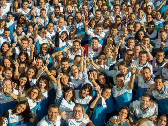 MyGolfWay's tweet photo. @DecathlonES aceleró su digitalización y su onmicanalidad e incrementó un 30% sus ventas online en 2018 https://t.co/OHDokCssOO https://t.co/eufBqjQrgc