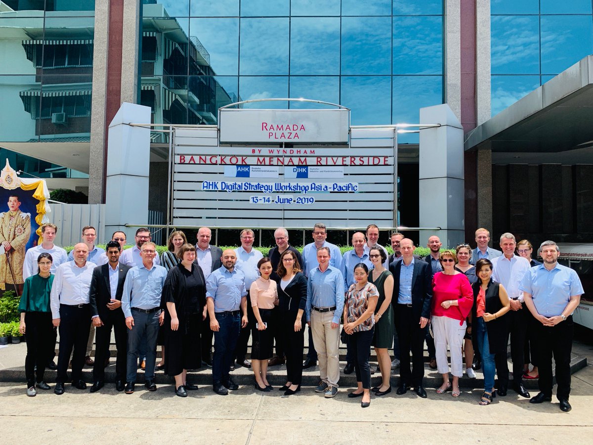 GermanThaiChamb's tweet photo. Brainstorms on #digitalization for the global network of the German Chambers of Commerce Aboard in 2025 continue to be fruitful on the last day of #AHK Digital Strategy Workshop Asia-Pacific today.
#PartnerForSuccess #PartnerInBangkok #PartnerWorldwide https://t.co/KG1ufnxbKj