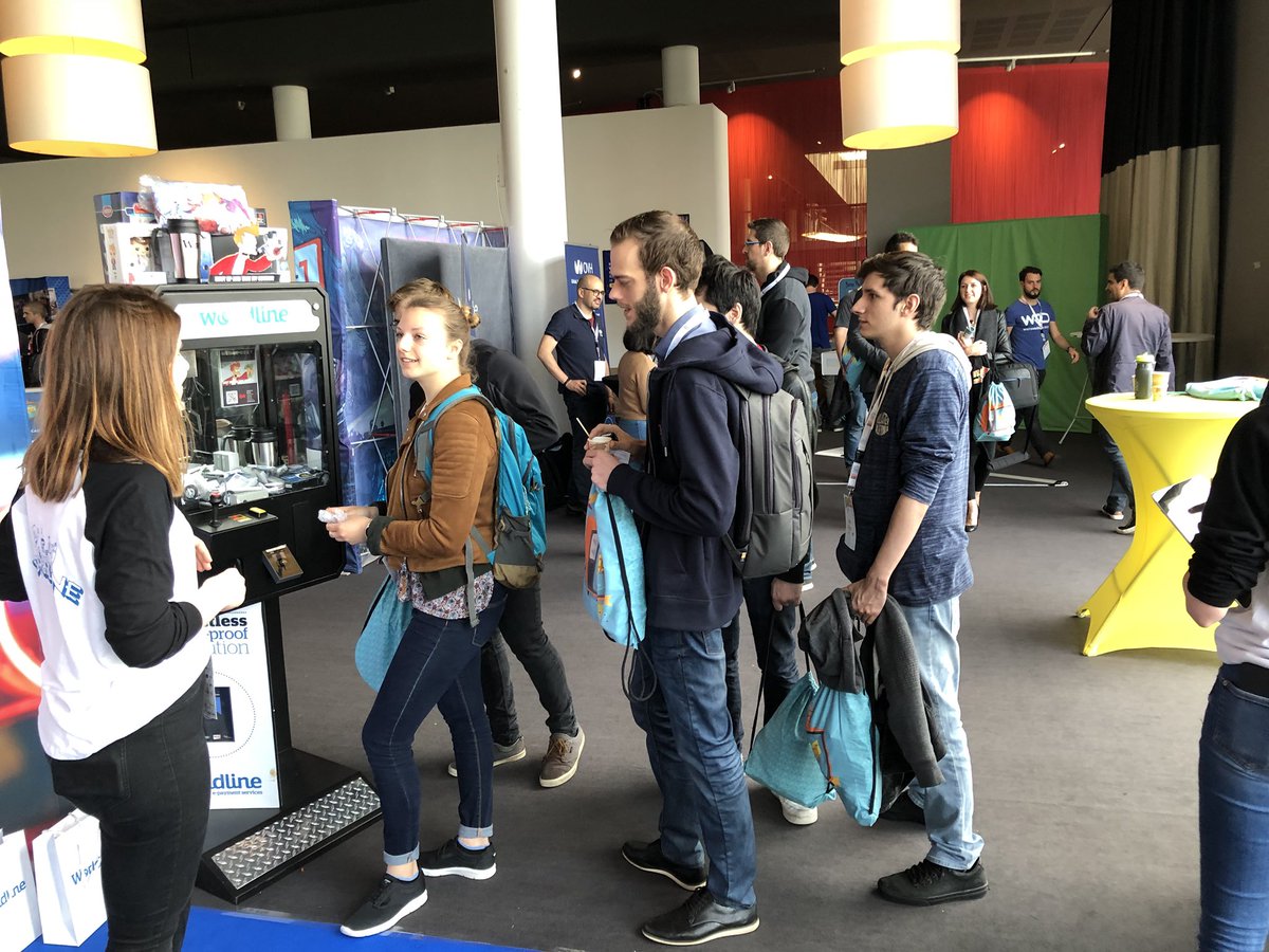 __brah's tweet photo. Les premiers gagnants sont là ! #ClefUSB #CacheCamera #Batteries @WorldlineFrance https://t.co/npxpOAJ6ay