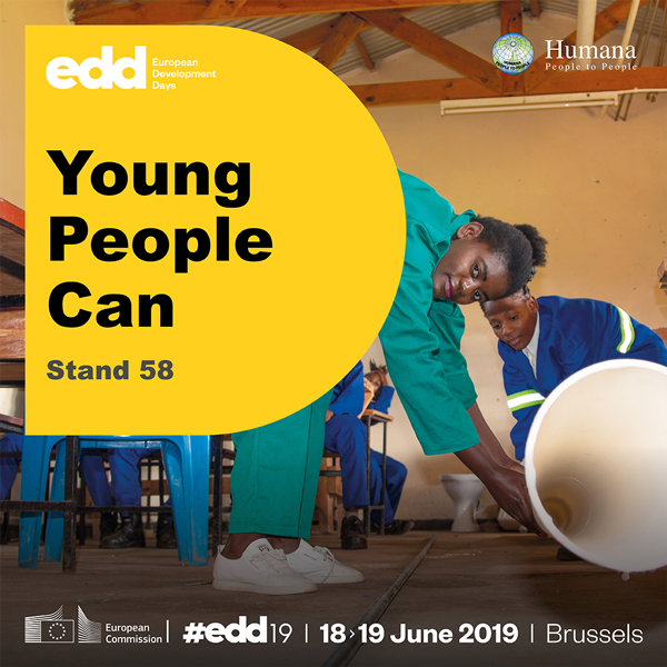 HumanaHPP's tweet photo. Want to find out what @HumanaHPP is talking about at #EDD19? Follow and share your comments!
#EDD19 #EDD19 #ThinkTwice #HumanaEDD @EuropeAid @HumanaSpain @HUMANAITALIA @UffFinland @PortugalHumana @adppmozambique https://t.co/NyV9d2gTLh