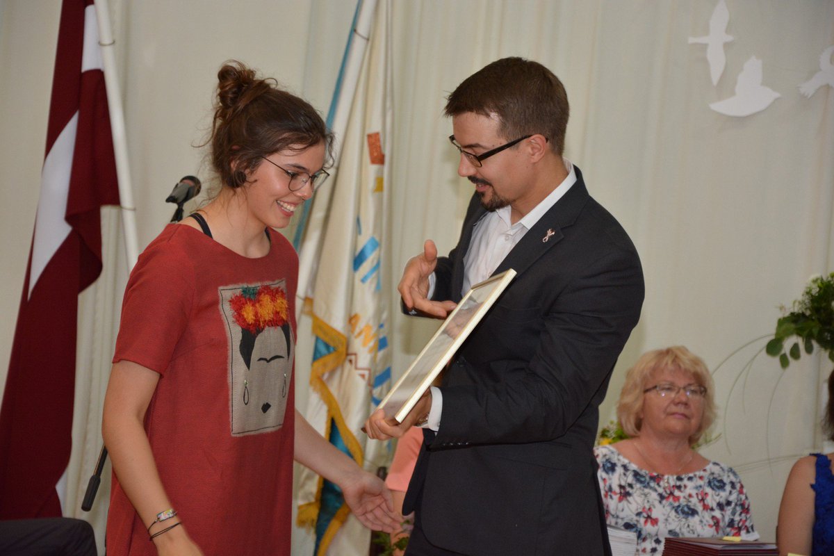 svg_lv's tweet photo. Sirsnīgi sveicam mūsu izcilnieci Loti ar Ministru prezidenta izteikto pateicību: https://t.co/gzwuWGnrSF https://t.co/FY8WbzKd01