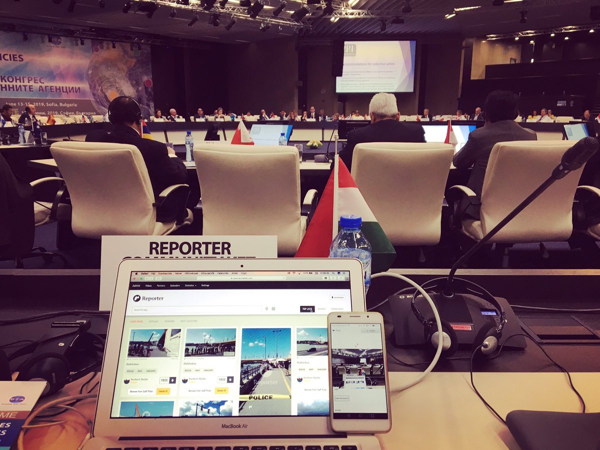 ReporterComm's tweet image. We&apos;re at the News Agencies World Congress. We&apos;re introducing our brand new Blockchain based validation solution against content manipulation 📲🏁 #trust #news #usergeneratedcontent #reporter #journalism #journalist