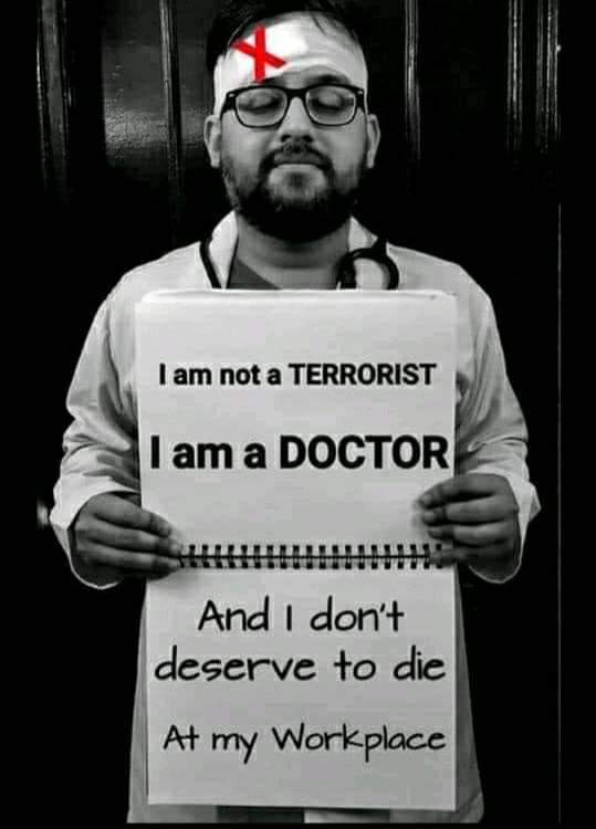 himanshu_s17's tweet photo. It's unfortunate that the very life savers have to face such  atrocities because the CM seems to have lost sense..its how u rule a state..shame on u...the whole india is supporting them except some propaganda media houses
#doctors_against_assualt
#Doctorsstrike
#SaveBengal https://t.co/rAEp6QOSsG