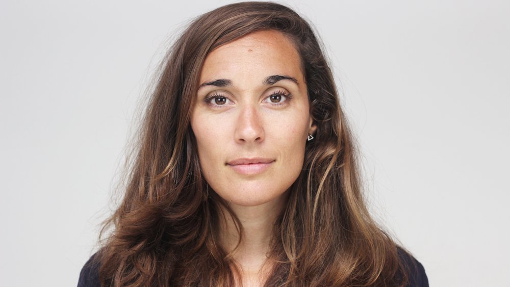 ConsultantSeas's tweet photo. Notre 2e invitée cette semaine est Marion Cabridens, de @Surfrider. Pour la #JournéeMondialeDesOcéans, @ConsultantSeas invite 3 expertes à partager leurs engagements dans la prévention de la pollution #plastique de l’#océan. 

Marion, c'est à toi! 
https://t.co/2suSymLKHf https://t.co/7NNfcACZEu