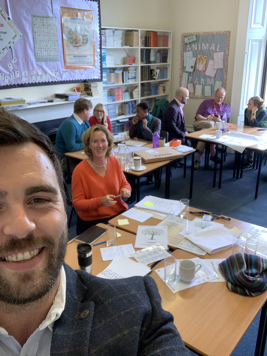 I_am_TeacherTom's tweet photo. #ETPR2 WWW - another fantastic day delving deeper into the world of coaching with @ManYanaEd Great to work with @Rendcombbiology @AmillerEtpr2 and the rest of these incredibly talented and passionate people! #YouGetTheDogYouNeed https://t.co/2AMXUwF861
