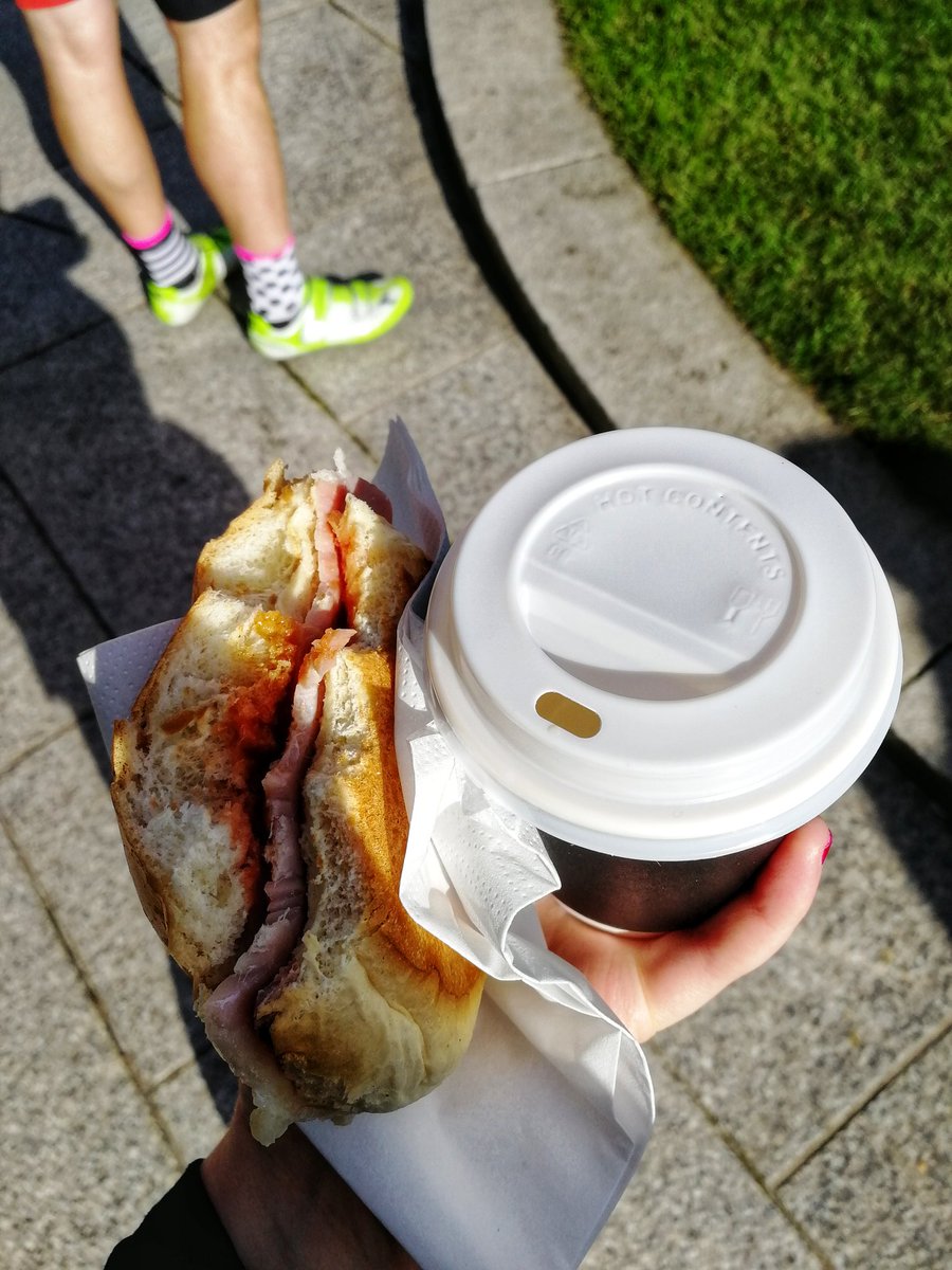 catherine_f87's tweet image. Great start to the day with #ROB7 breakfast run! 🚴🏼‍♀️🥓☕☀️🚲🚨