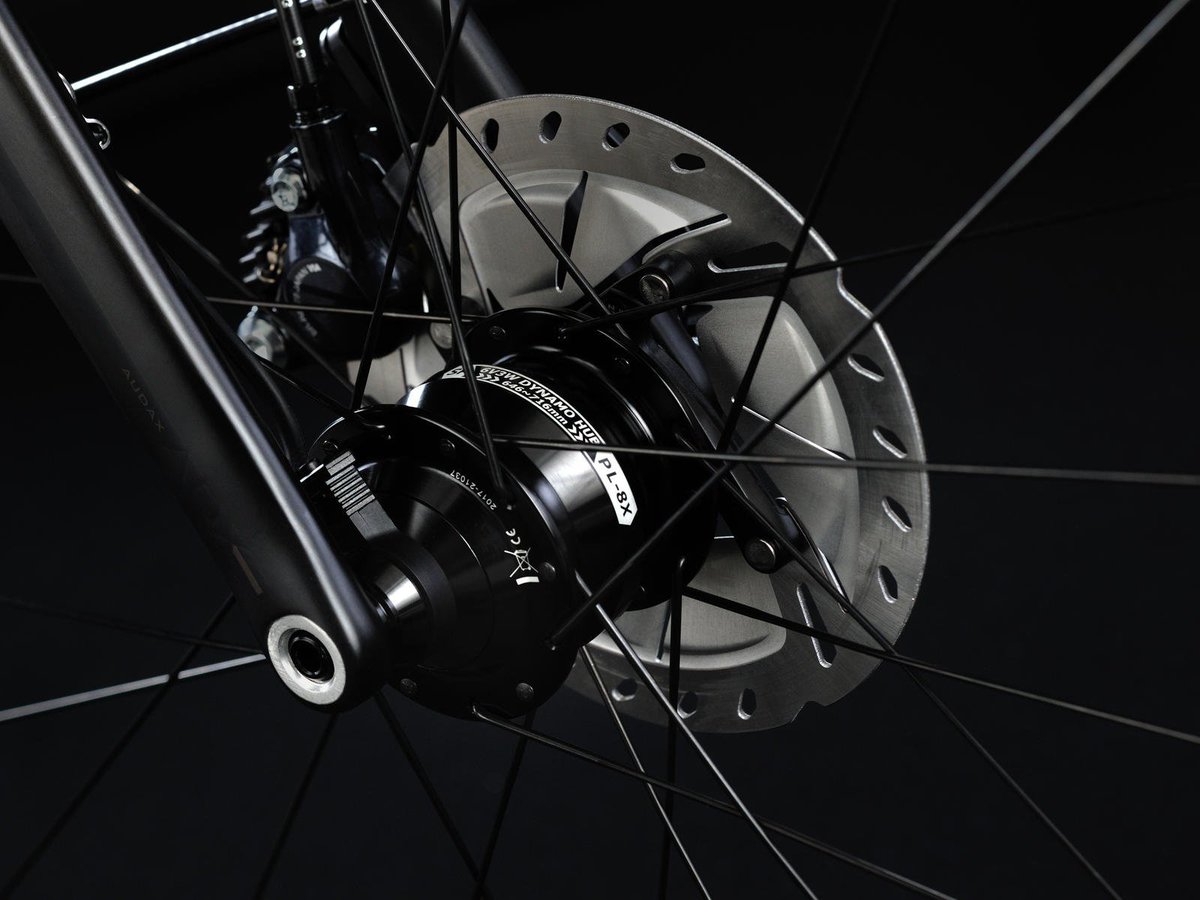 FatBirds's tweet photo. The all new Van Nicholas Yukon Disc Titanium Audax/ Commuter/ sportive bike. Beauty and function.

View the range; https://t.co/jlSIshevtl

#titaniumbikes #vannicholas https://t.co/94DONG1acP