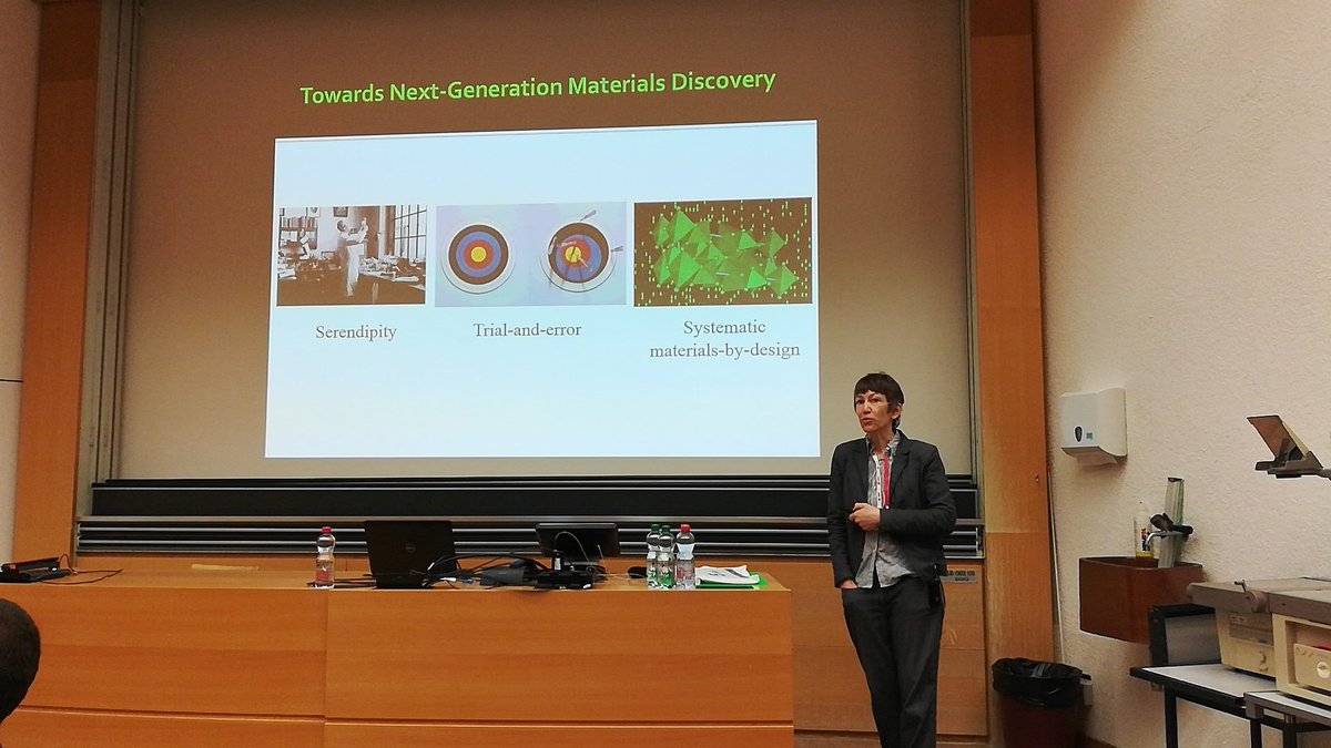 TheophileGaudin's tweet photo. Jacqueline Cole kicking off our mini-symposium with a talk about next gen material discovery #PASC2019 https://t.co/uxvduek8Ko