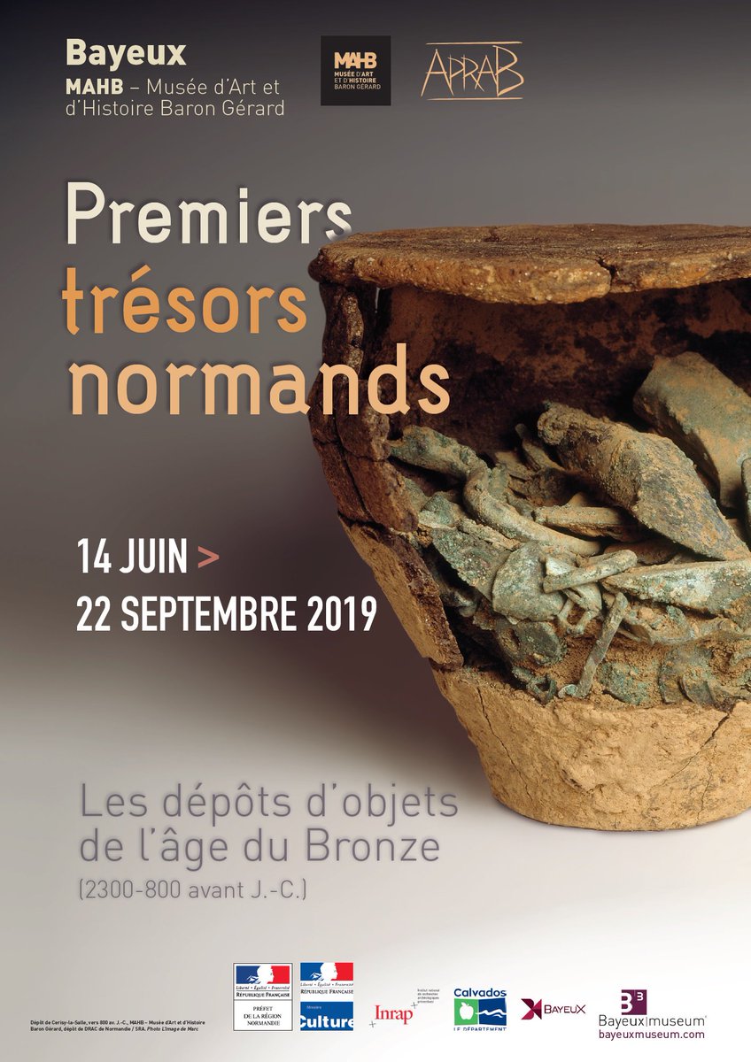 BayeuxMuseum's tweet photo. [EXPO] Ouverture aujourd'hui à #Bayeux de l'exposition "Premiers trésors normands" présentée au #MAHB. Profitez du week-end des #JNArcheo pour la découvrir gratuitement - 15 et 16 juin https://t.co/X7Jh3GCdp5 @Inrap @jna_officiel #AgeDuBronze #archeologie #APRAB https://t.co/uR0p3CkyTw