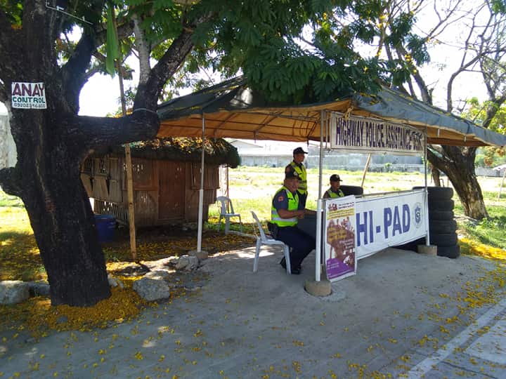pangppo_dasol's tweet photo. @pro1officialt #HIPAD
June 14,2019, personnel of station led by PCPT GILBERT FERRER,OIC provided police presence at the same time manned the HI-PAD located along the National Highway of Brgy.Poblacion, Dasol, Pangasinan for BANTAY TURISTA & Crime Prevention activity https://t.co/L4xMNHeSLK