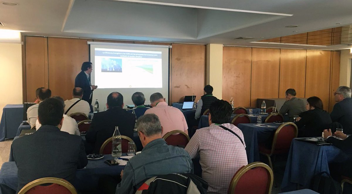 intesis's tweet photo. Ya han empezado las ponencias en #TCB19
Hoy todos los asistentes en Leganés aprenderán, de la mano de Intesis, @hmsnetworks y @SIDEAutomatiza, las nuevas soluciones para controlar las instalaciones de edificios y a obtener un mayor confort reduciendo el consumo de energía. https://t.co/63Yjc6gFKO