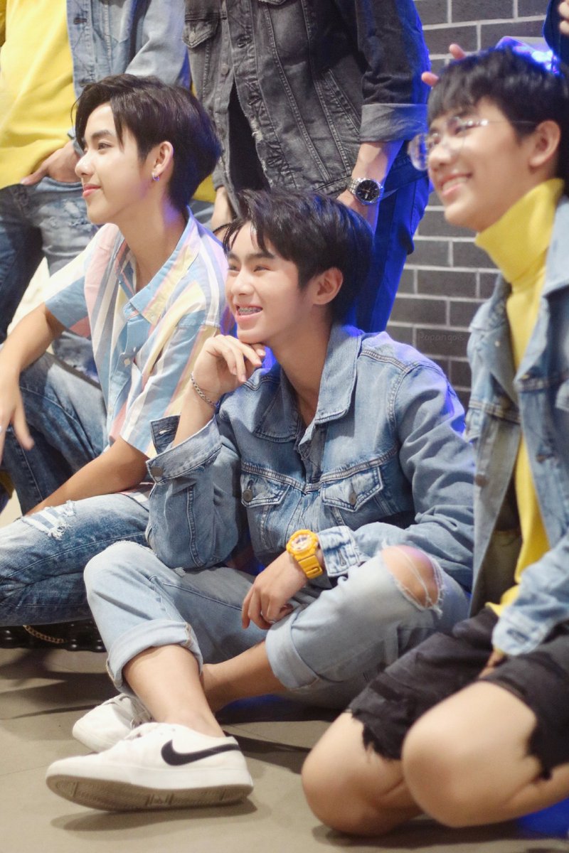 cheriijelly's tweet photo. จะโฟกัสใครดี 😄🤔
@Ball_y_
@Folk_1405
@Trkksp2
#MISTINExDaradailyAwards8
#MISTINExTGIFtheseries
#MistineMis
#TGIFtheseries https://t.co/LytzOSuvKH