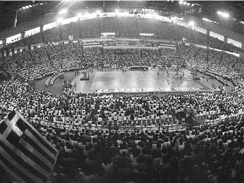 HellenicBF's tweet photo. 14 Ioυνίου 1987!!! 🏆🏀🇬🇷 https://t.co/RB3V8G3soP