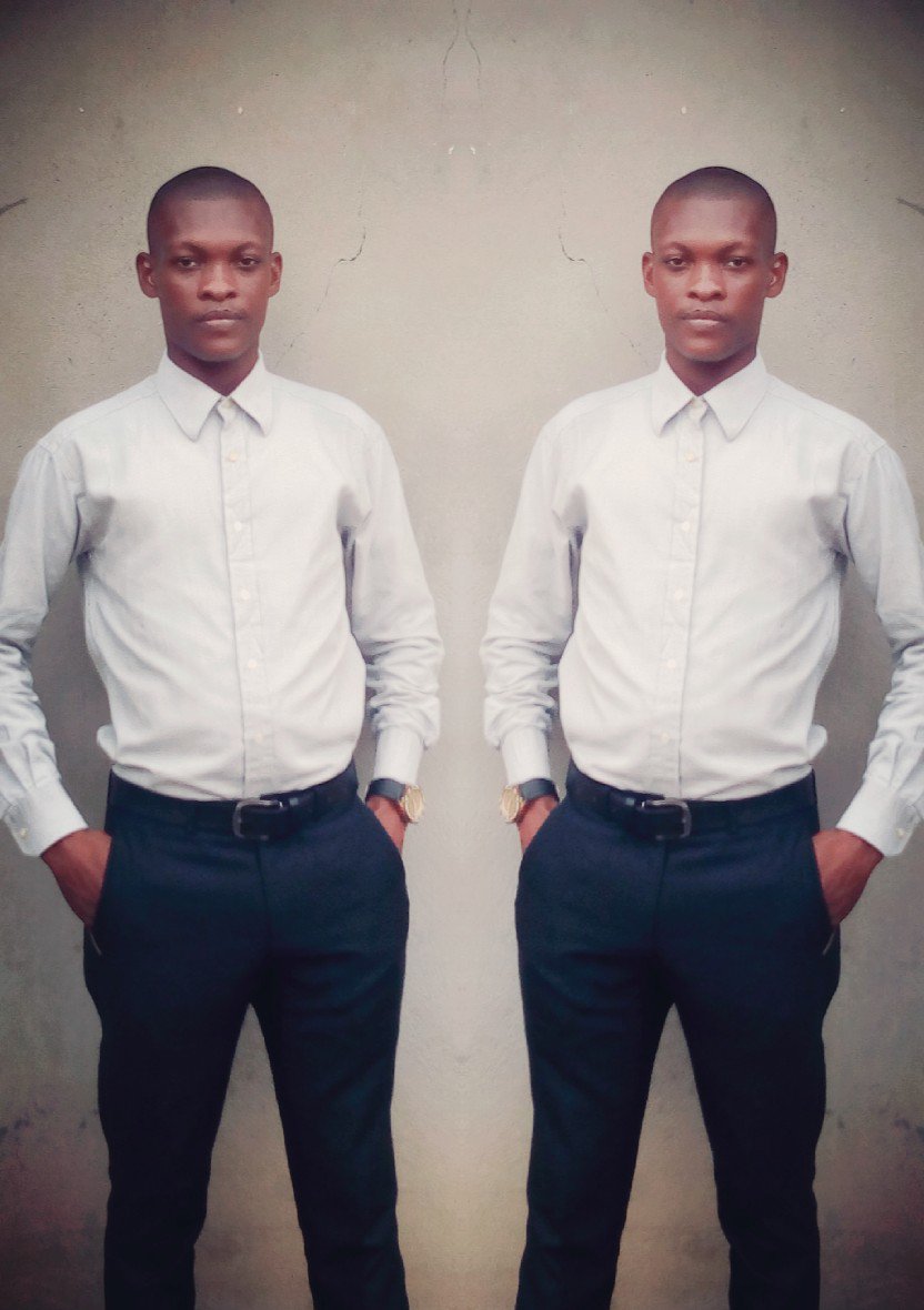 Kenneth0815's tweet photo. Imagine you being a twins of yourself; Same eyes, same face, height and same everything.....
It feels very good having another person exactly like youuuuuuuu
I feel so good having another Ken who's exactly like Ken https://t.co/jZ2d3DcYtS