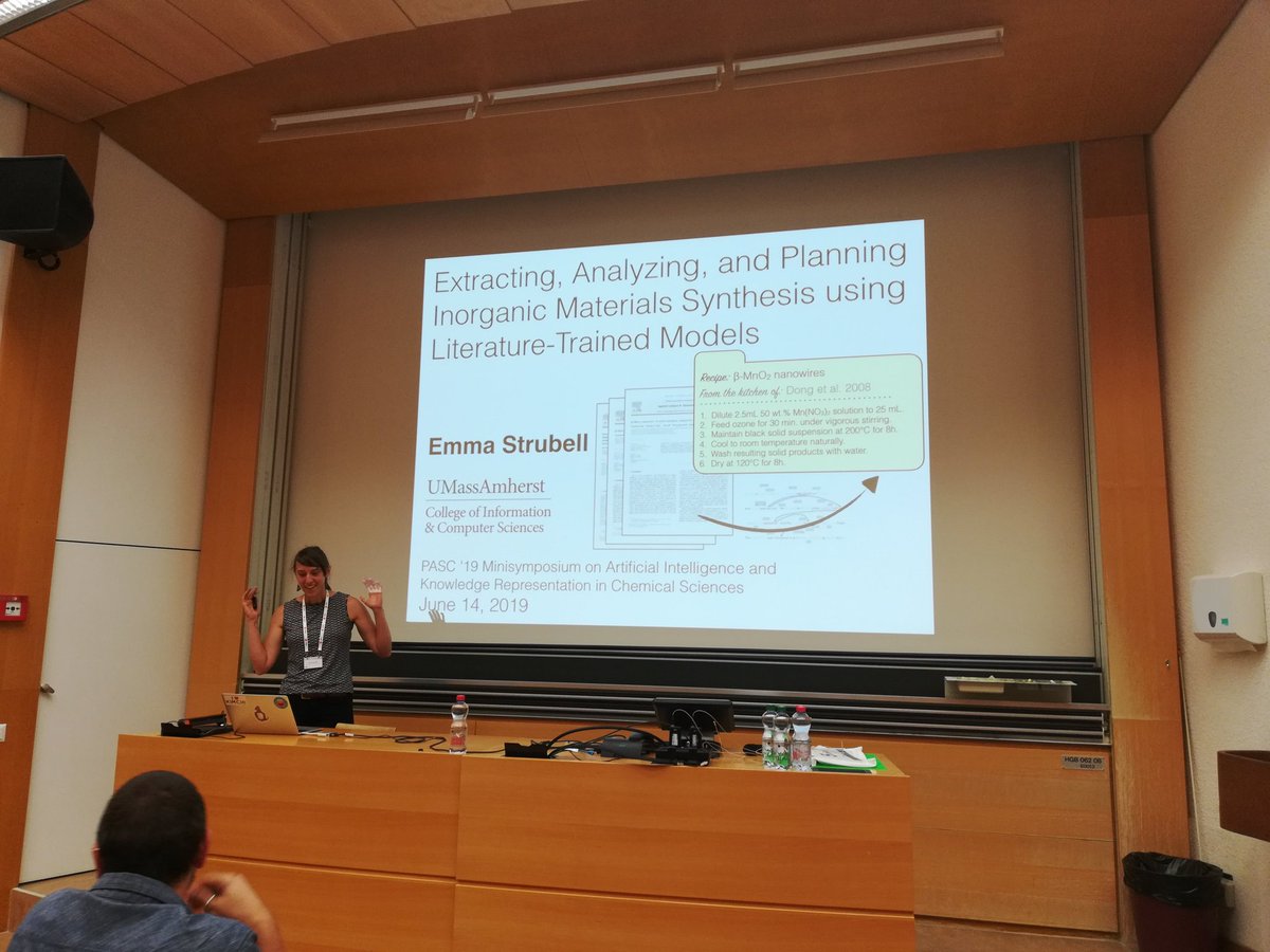 TheophileGaudin's tweet photo. And now @strubell speaking about extracting recipes out of inorg chem paper and proposing new solution with ML! #PASC2019 #compchem https://t.co/sma4HIinJQ