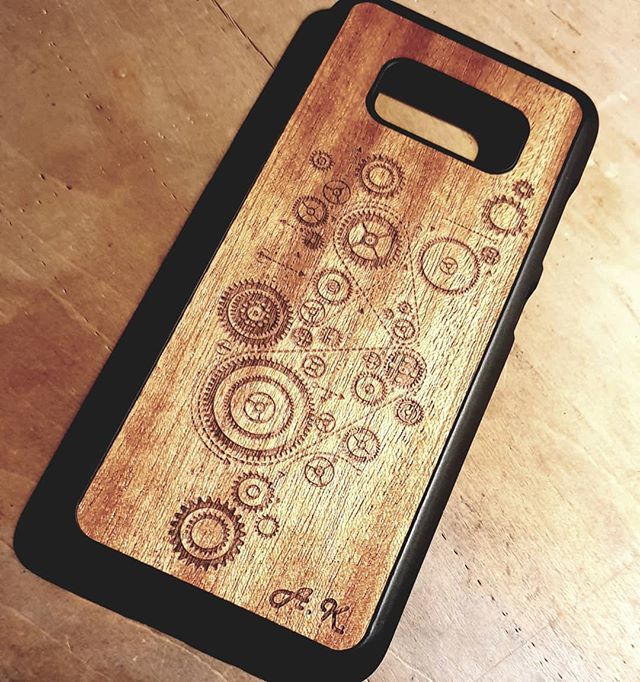 CraftedCover's tweet photo. When you wish to have a personal case. With your #initials Just contact us! #samsungcase #customorder #custommade #ak https://t.co/6IaosWz5N4 https://t.co/pyCw8BVxtk