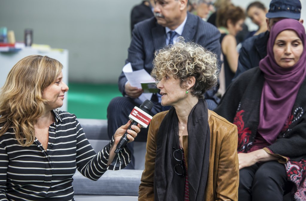 InfoCLM's tweet photo. #SpazioLibero ha dedicato non una ma due puntate alla Premiazione del XIV CLM al @SalonedelLibro!
Gli appuntamenti sono quindi:
📺 Martedì 18, alle ore 10.50, su @RaiTre
📻 Venerdì 21, alle 23.50, su @Radio1Rai con Daniela Finocchi, Wafa El Antari e @NicolaLagioia.
#SalTo19 https://t.co/6gAJnaX95H