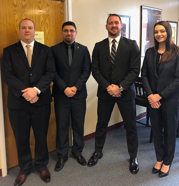 WidenerLawCW's tweet photo. Associate Dean & Director @profjuliet shares the 2018-2019 Business Advising Program Year in Review. Read more about their busy and successful year on our website https://t.co/etjT90eGTO #widenerpride #lawschool #prelaw #futurelawyers #insidetrack #clientready #transactionready https://t.co/Bn9yO7M5Cg