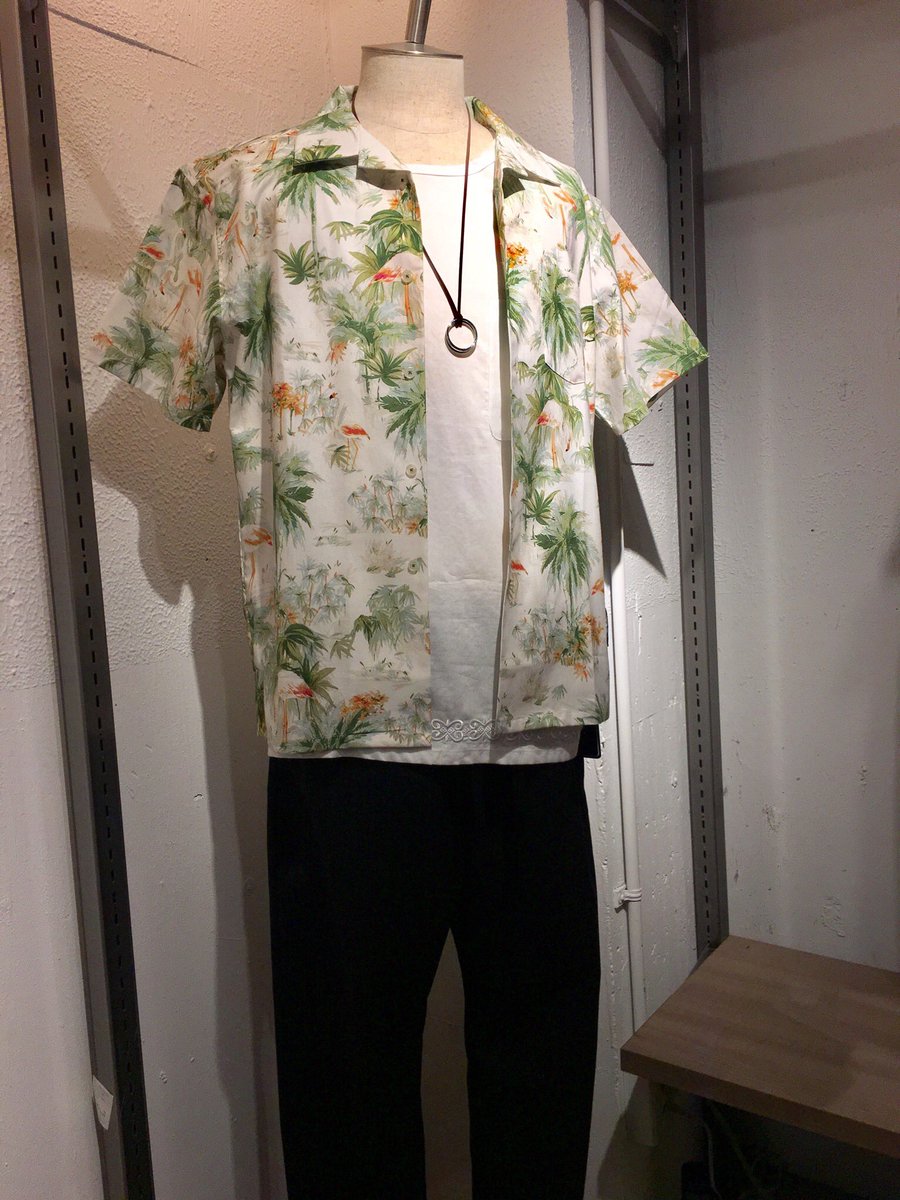 GGD19900824's tweet photo. こんにちは
GＧD原宿店です。

 FLAMUINGO PARADISE RK ¥7900円＋税

カラー   グリーン  ブルー
サイズ  ２・３

詳しくはブログにて紹介していますので宜しければご覧になってください。

https://t.co/5x8p3wJ56T

#GGD #原宿店 #プリントシャツ #フラミンゴ https://t.co/eNiSQQEb5l