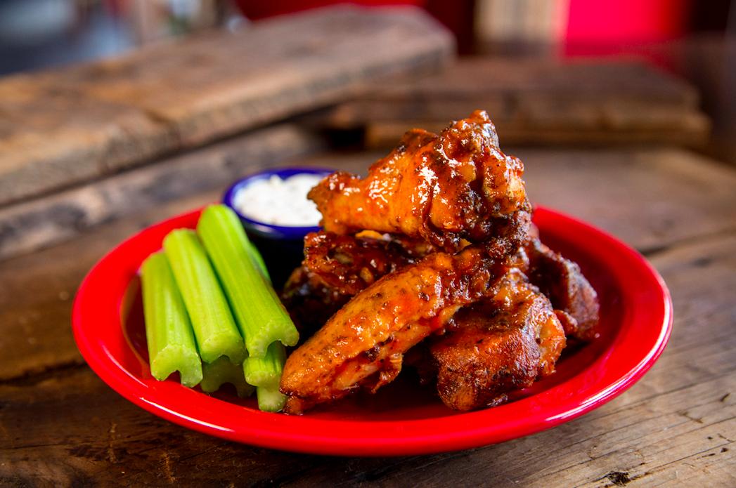 Square1Burgers's tweet photo. The Weekend Features are here! Try our Barrel-aged Old Fashioned #4, SQ1 Awesome Wings, Double Bacon Boom!, Grilled Homestyle Meatloaf, and Classic Milkshakes. https://t.co/xFsW0HNPiQ