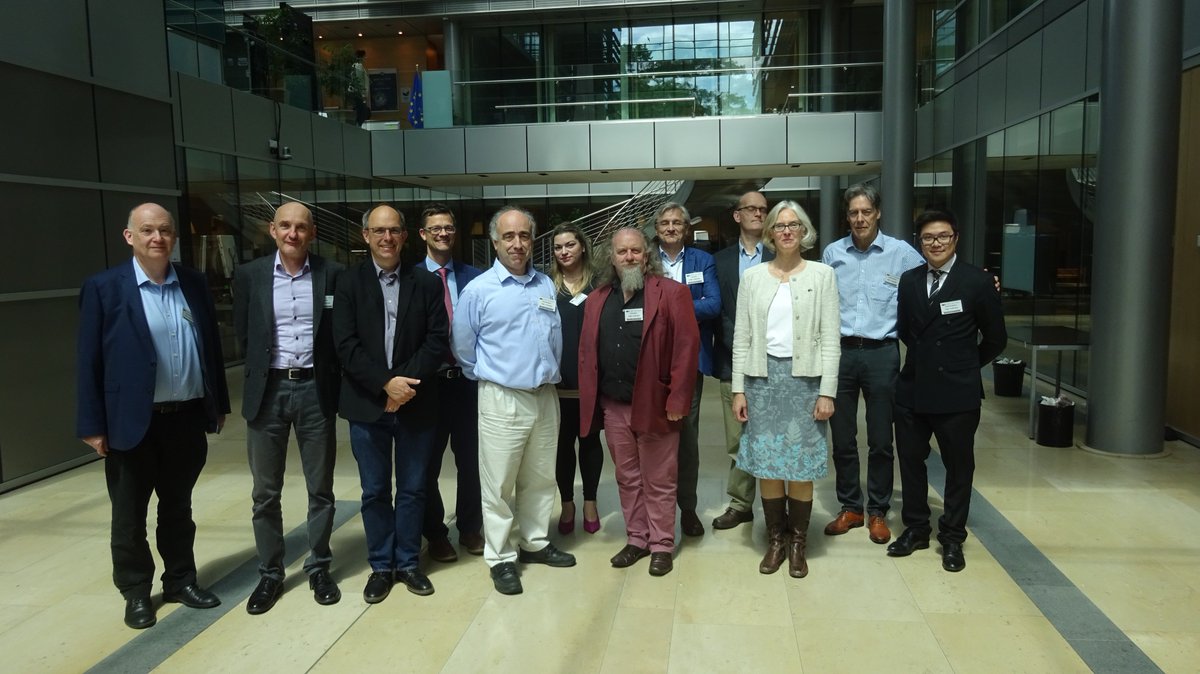 EOSCpilot.eu tweet media