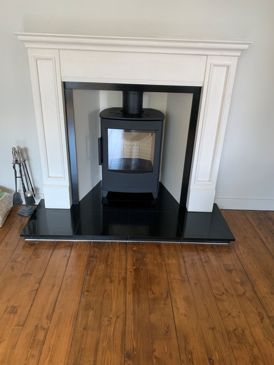 Another happy customer, we managed to open up the original ingle while retaining the existing surround with no disturbance to the wall or décor. <a href="/hwam_uk/">HwamUK</a> @scanstoves_uk <a href="/jotul/">Jo Ann</a> <a href="/ChesneysLtd/">Chesneys London</a> <a href="/CharnwoodStoves/">Charnwood</a>