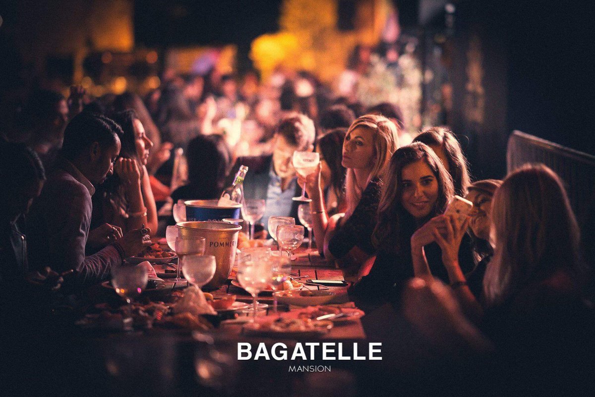 [Nos Lieux]
🌸Bucolique, incontournable, hors du temps... une bouffée d'air frais !
Découvrez le club Bagatelle, un lieu incontournable pour faire la fête en plein air pendant les beaux jours à Paris.
Pour en savoir plus ➡  paris-society.com/club/bagatelle/