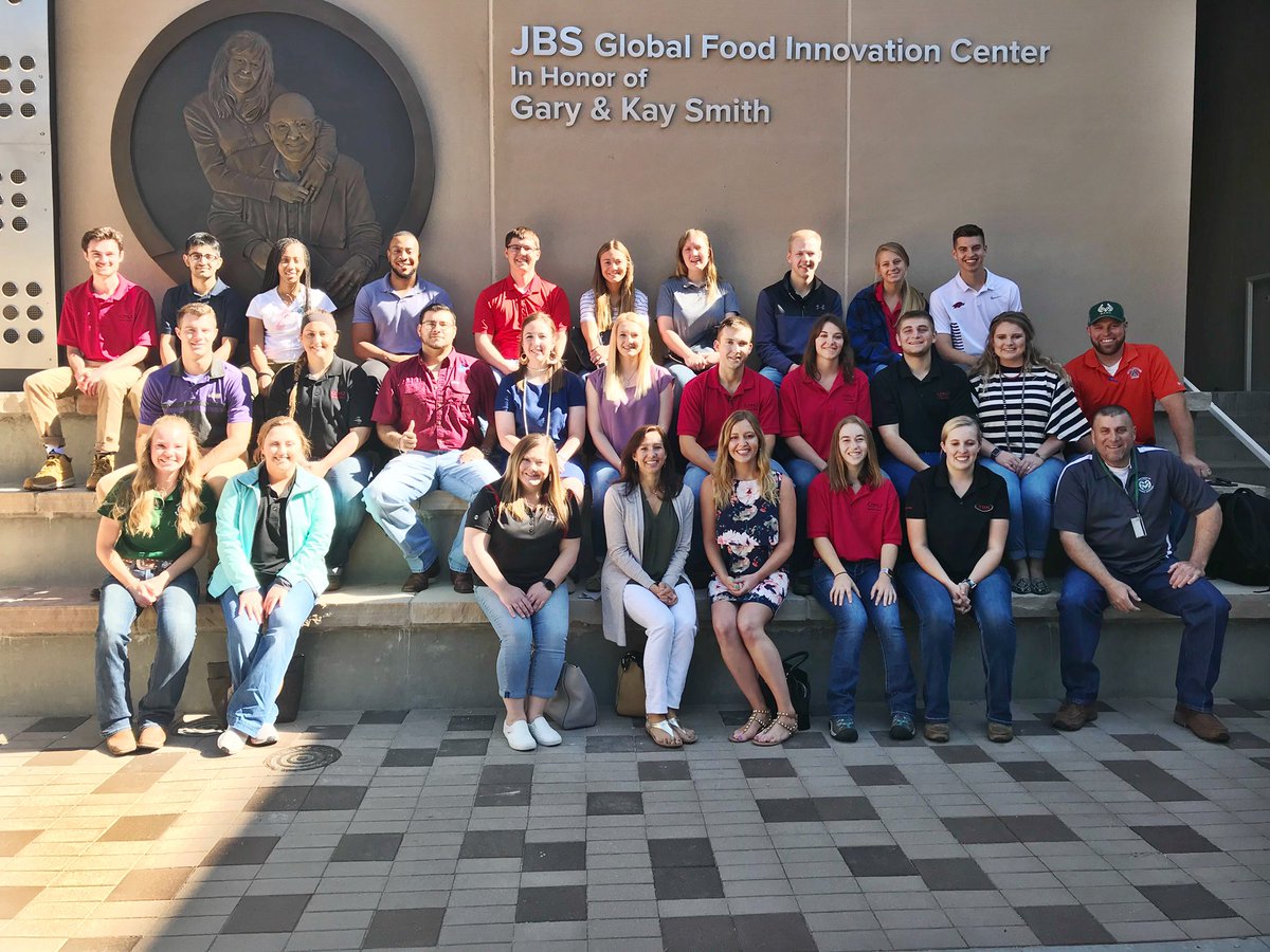 The 2019 Greeley Intern Class got a tour last week of the new JBS Global Food Innovation Center at CSU. It was great to have students come together from across the country to see this new innovative facility!