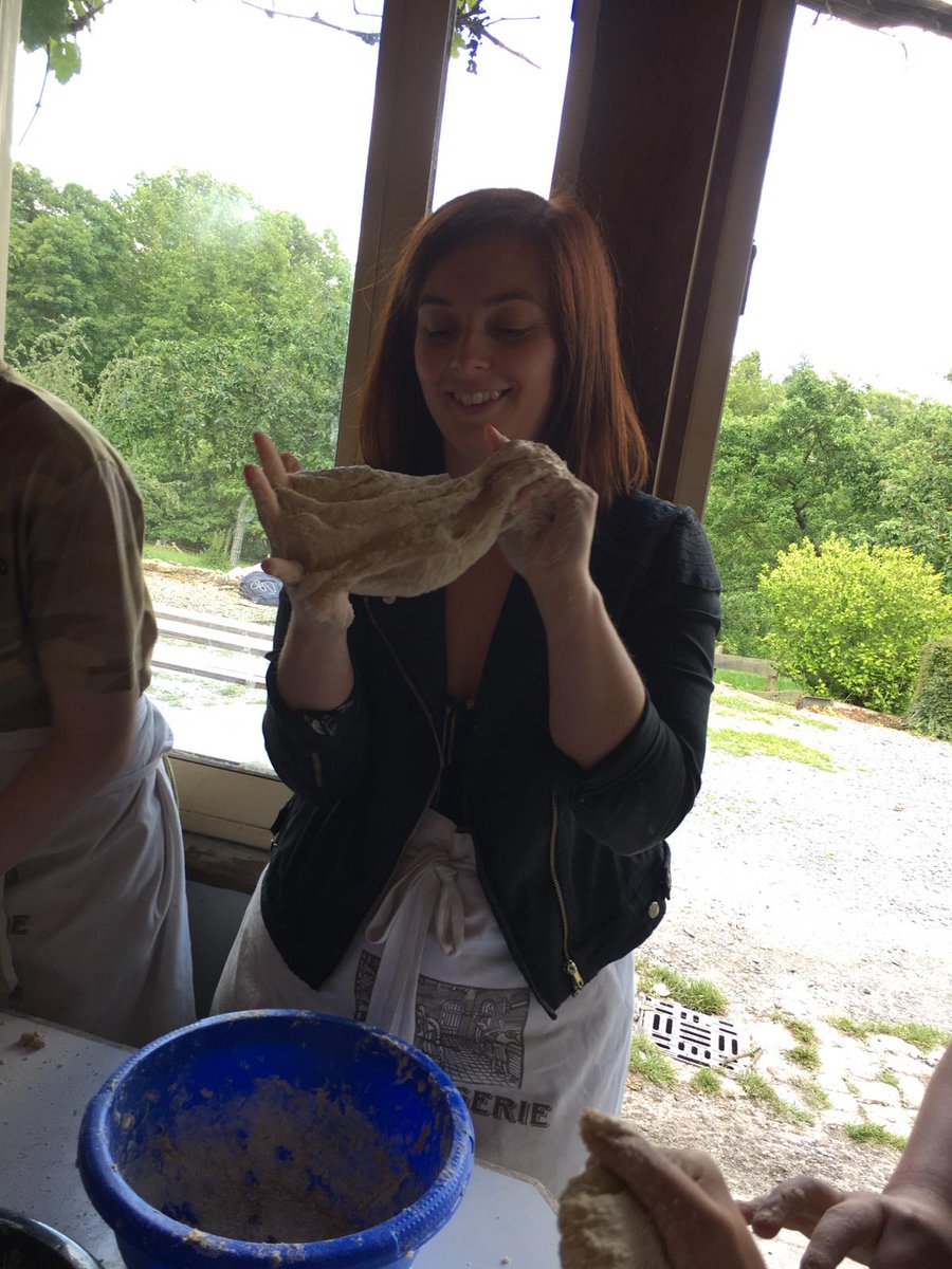 RipleyLanguages's tweet photo. So many culinary delights today after the group successfully made and got to take home their own bread 🥖 with plenty of background into how the bread is made in French!! Here are Grace and Lucie showing off their masterpieces! @RipleyFood 🇫🇷 #normandy19 #fabriquerlepain #soleil https://t.co/k43EIDB2aw